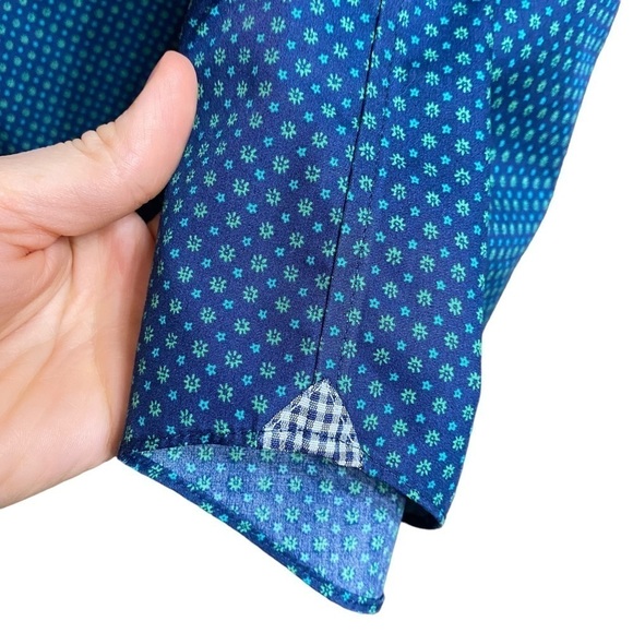 Banana Republic Men’s Camden Fit Blue Long Sleeve Button Down Shirt Size Medium - Picture 4 of 5